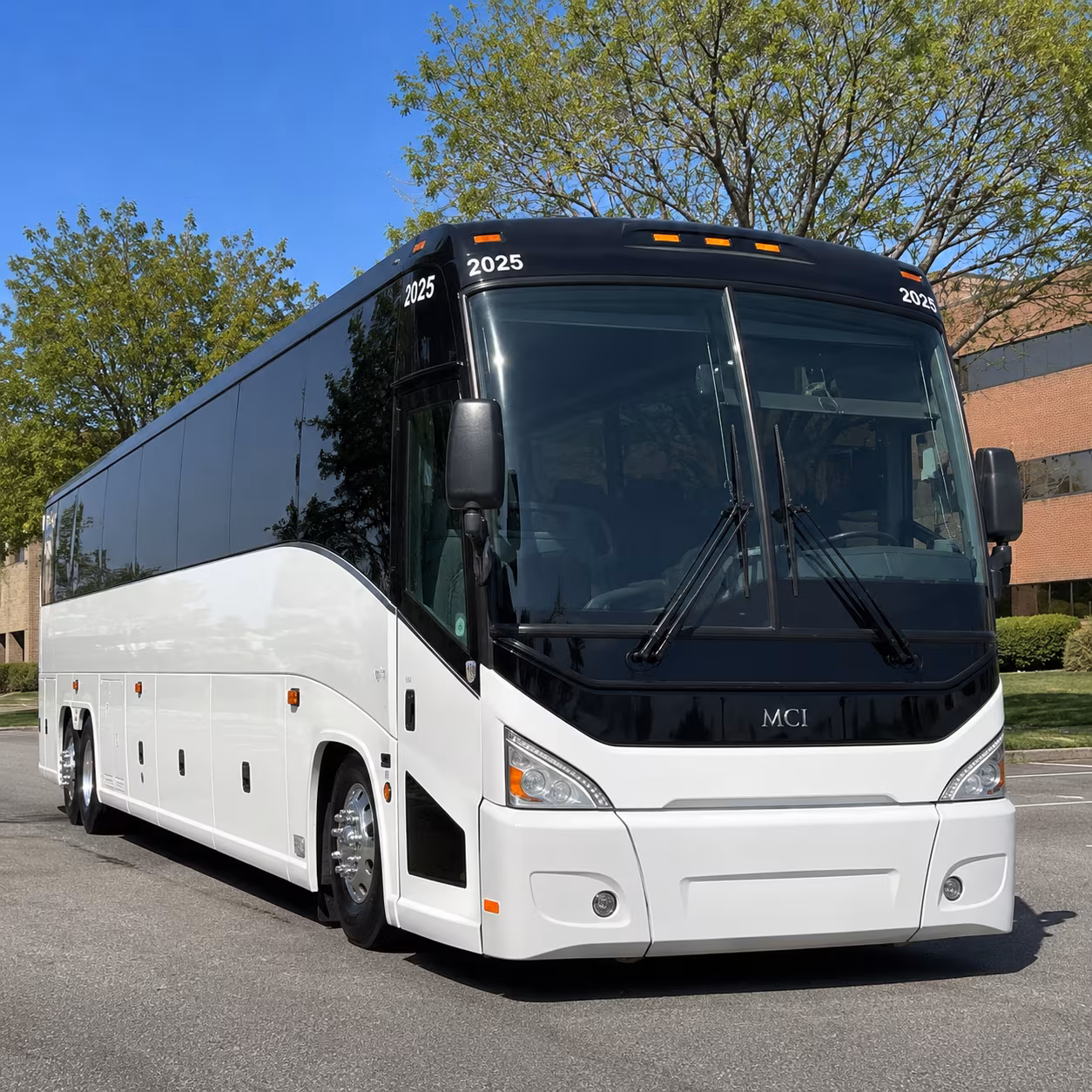 why honda center in anaheim is one of the best bus trips from whittier